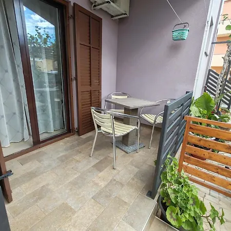 Lana Apartament *